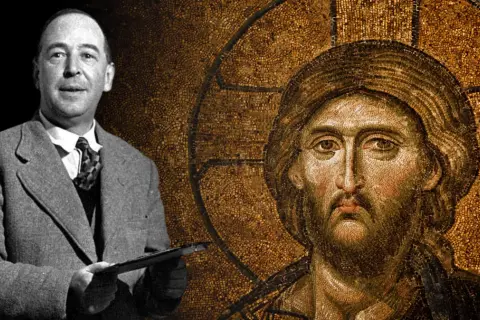 C.S. Lewis, autor "Opowieści z Narnii", obok mozaiki przedstawiającej Jezusa Chrystusa.