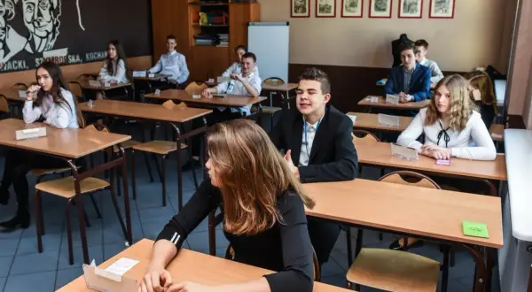 Najważniejsze motywy w lekturach klasa 8, które musisz znać na egzamin