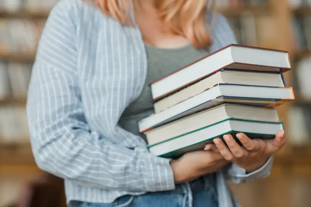 Jak znaleźć książkę, która „zresetuje” twój mózg po miesiącach czytania tych samych bestsellerów