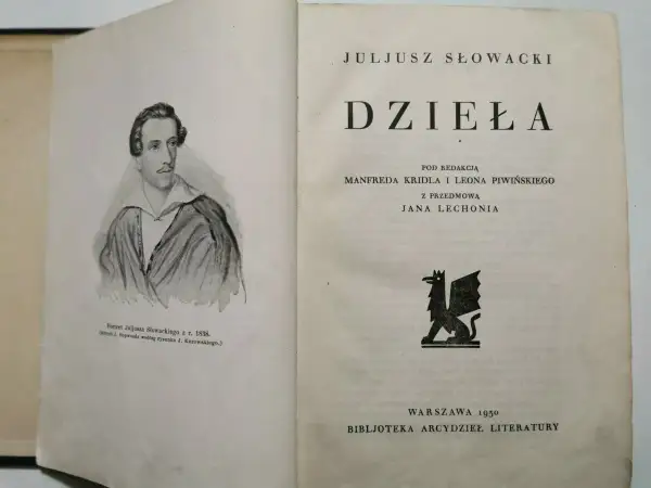 Otwarta księga z portretem Juliusza Słowackiego i tytułem "Dzieła". To wydanie zawiera jego najważniejsze utwory.